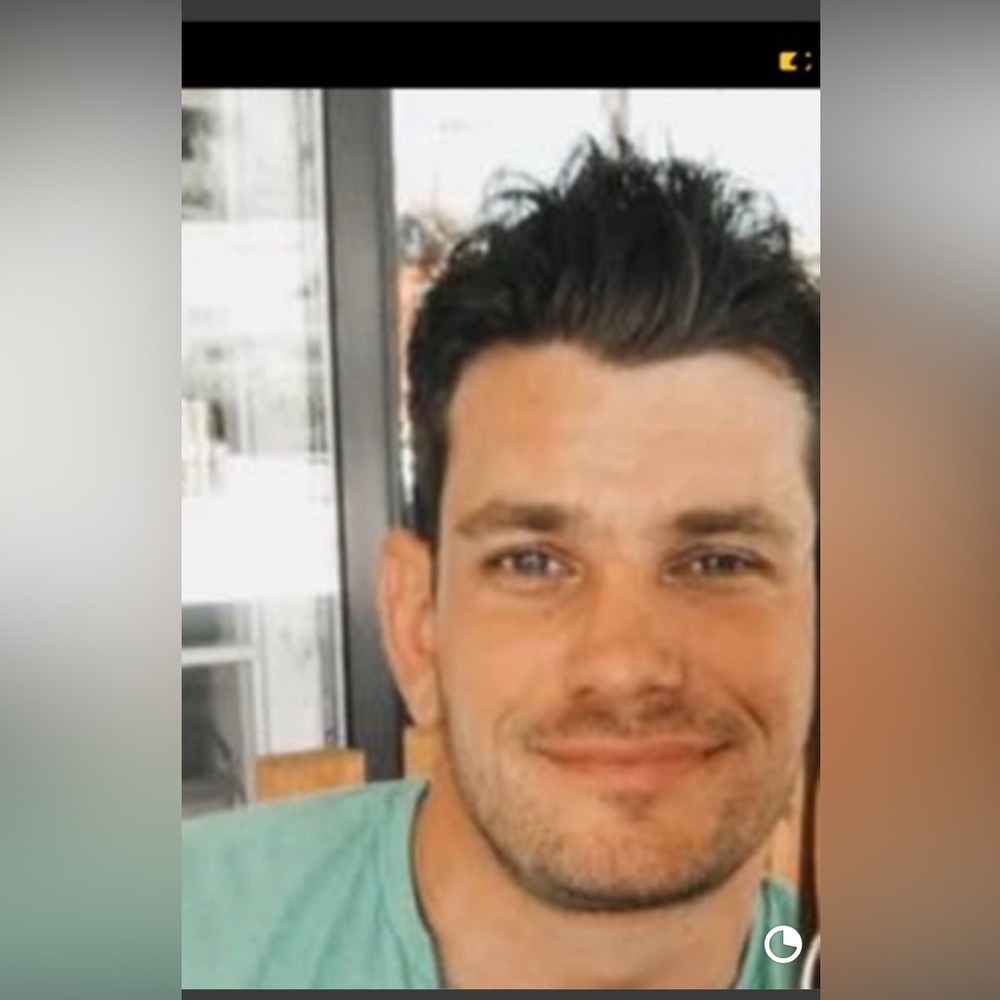 Meet your Posher, Eric